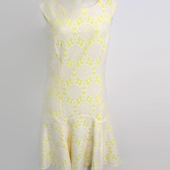 Nanette Lepore yellow Floral Lace Dress 6 - Picture 2 of 5